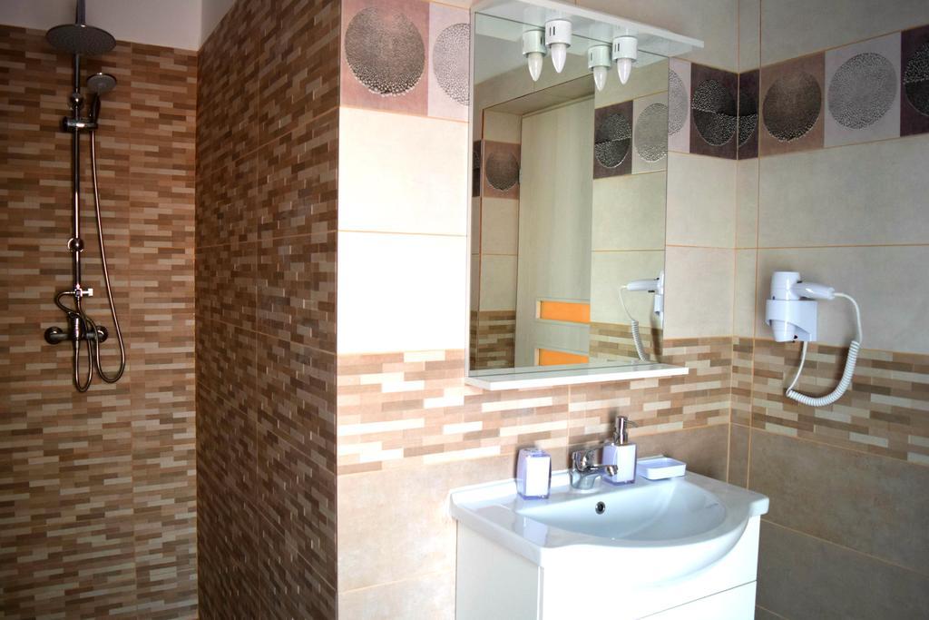 Apartament Liliac بوخارست المظهر الخارجي الصورة